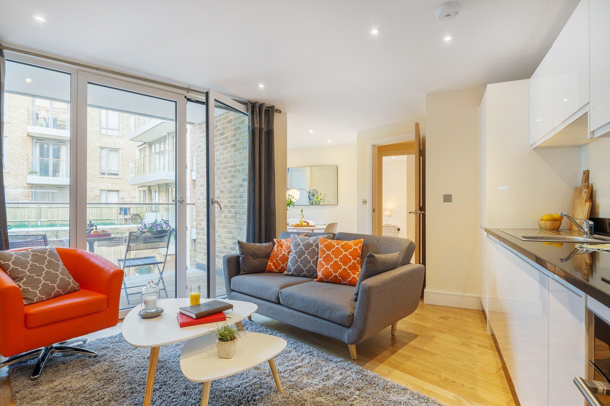 Two Bedroom Serviced Apartment With Balcony In Weymouth Building, Deacon Street London Exterior photo