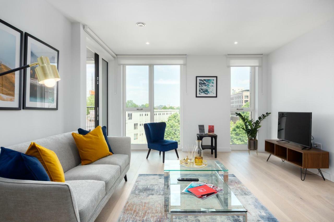 Two Bedroom Serviced Apartment With Balcony In Weymouth Building, Deacon Street London Exterior photo