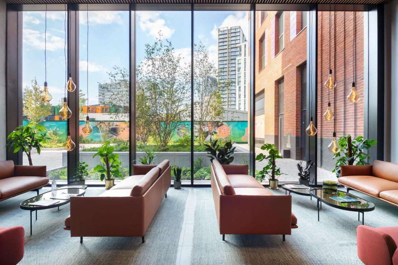 Two Bedroom Serviced Apartment With Balcony In Weymouth Building, Deacon Street London Exterior photo